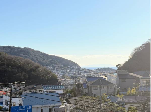 葉山の自然に囲まれた立地です