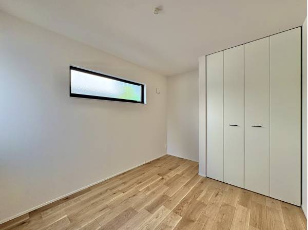 各居室に十分な広さの収納を完備