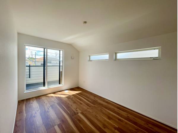 洋室は全3部屋ございます