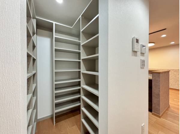 パントリーもございます♪