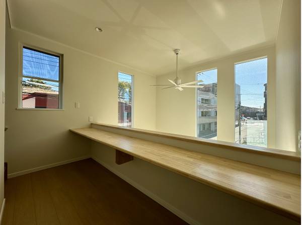 開放感あるワークスペース