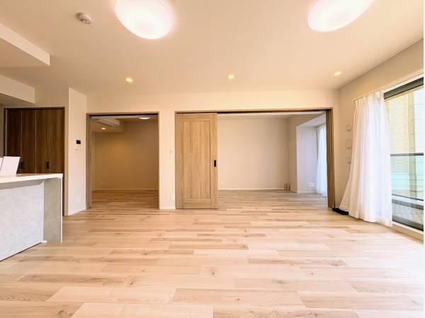 リビング拡張利用も可能な2WAYタイプの4LDK