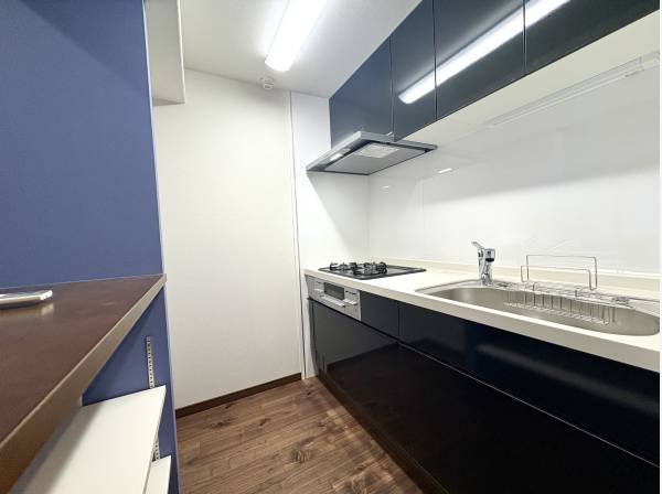 無駄のないレイアウトで、料理もスムーズに