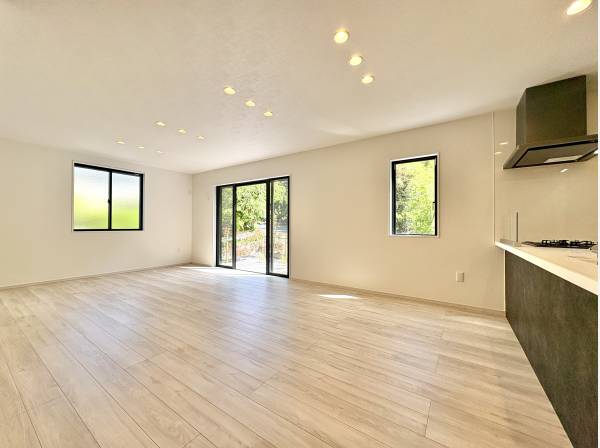 ゆったり開放的な1階リビング