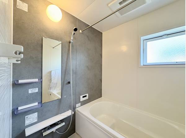 バスルーム浴室乾燥機付き