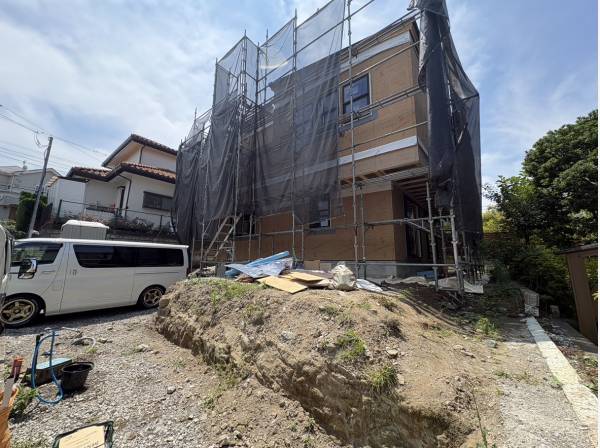 建築中の現地様子です。