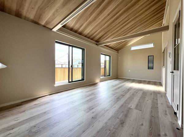 天井高のリビングです。