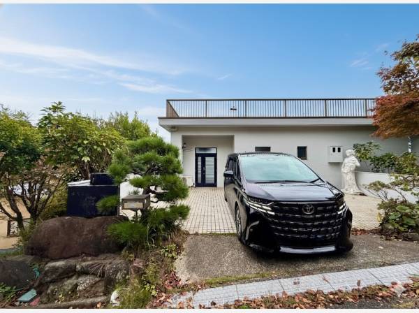 お車も2台分駐車可能です！