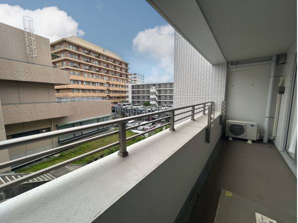 マンション玄関