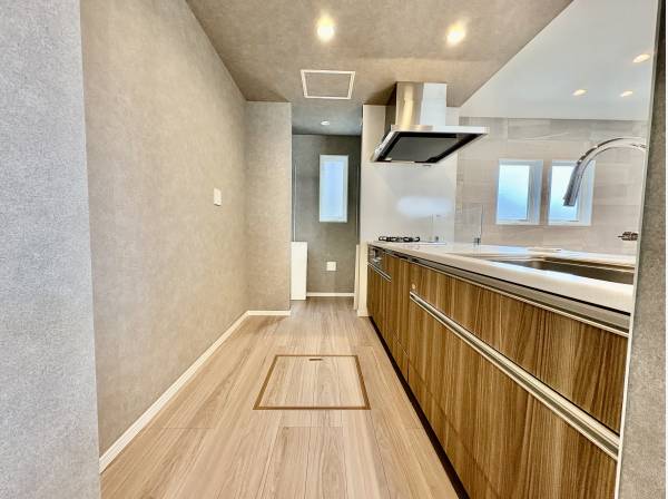 キッチンスペースもとっても素敵な作りです♪