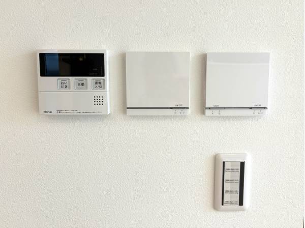 床暖房完備で冬も足元ポカポカ！
