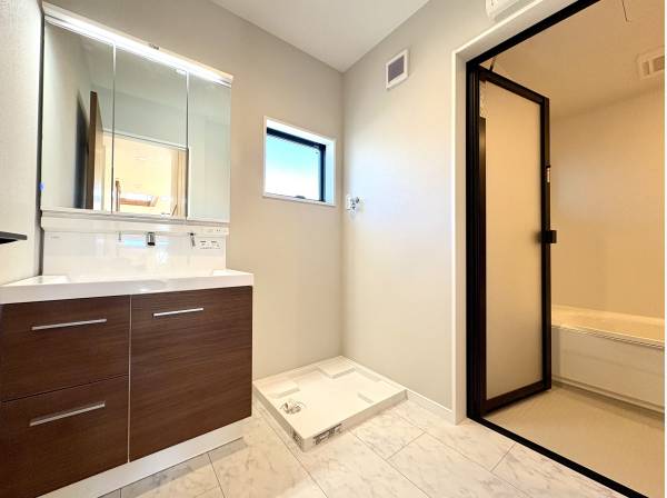 パウダールーム