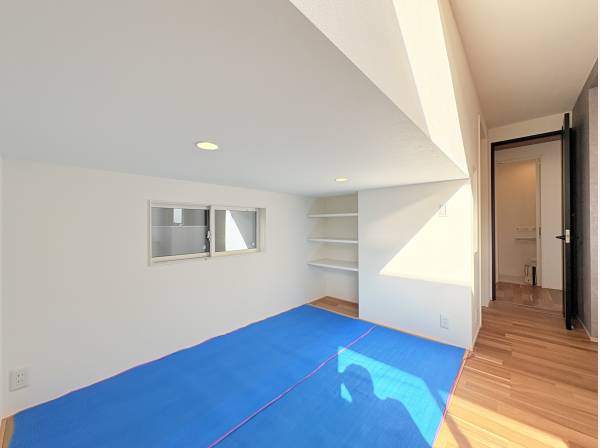 ワークスペース下には３．２帖