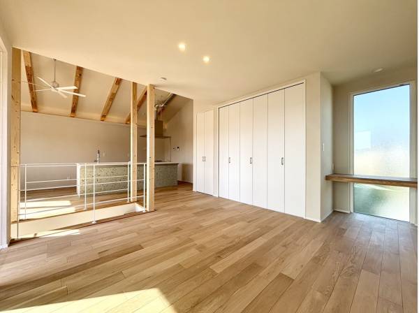 木のぬくもりが温かいです