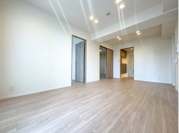 いつも家族の気配を感じられる居室直結のリビング