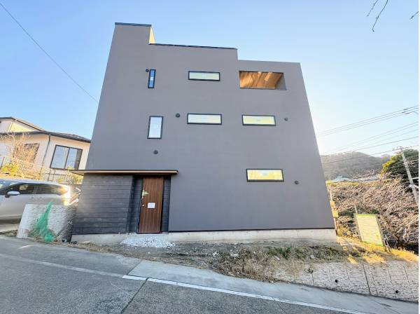 スタイリッシュな外観