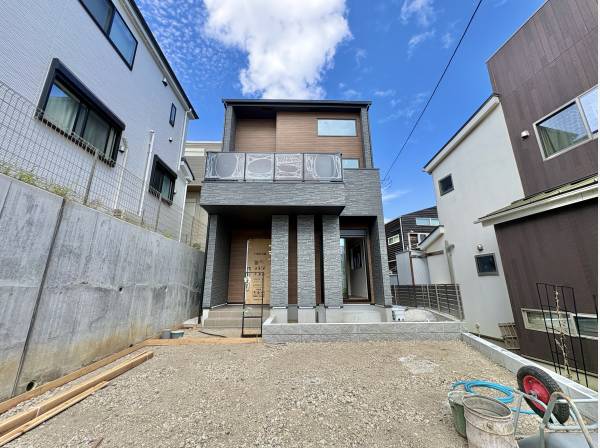 青空の下「湘南の風」を感じながら特別な時間をお過ごしください