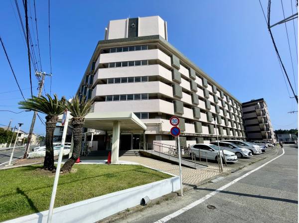 全6階建ての3階部分の住宅になります