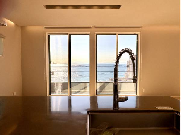 海を見ながら料理を。