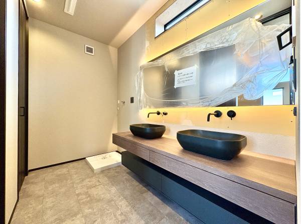 2ボウルの洗面化粧台