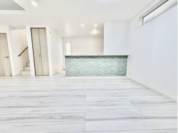 LDKは約19.87帖ありますよ。