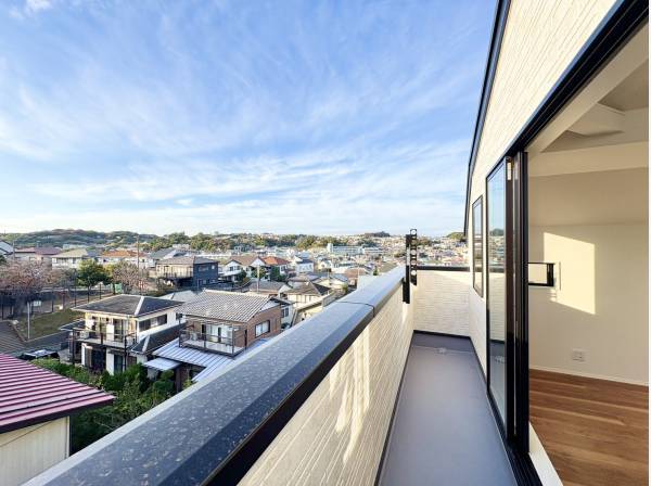 バルコニーからの眺望♪