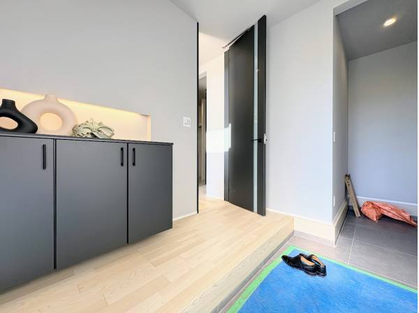 広いゆったりとした玄関スペース