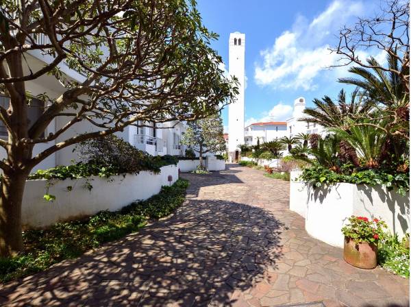 敷地内をお散歩するだけでも気分が上がります

