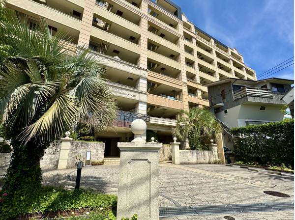 134号線に面したリゾートマンションです♪