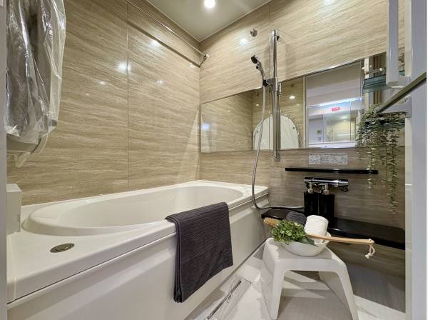 新規リフォーム済みのバスルーム