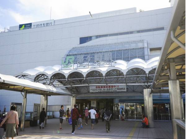 JR東海道線「茅ヶ崎」駅　徒歩１５分（約1200ｍ）