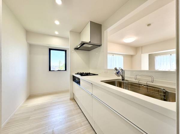 対面式システムキッチン