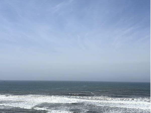 目の前に広がるのは一面の海景色