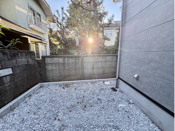 お庭がございます