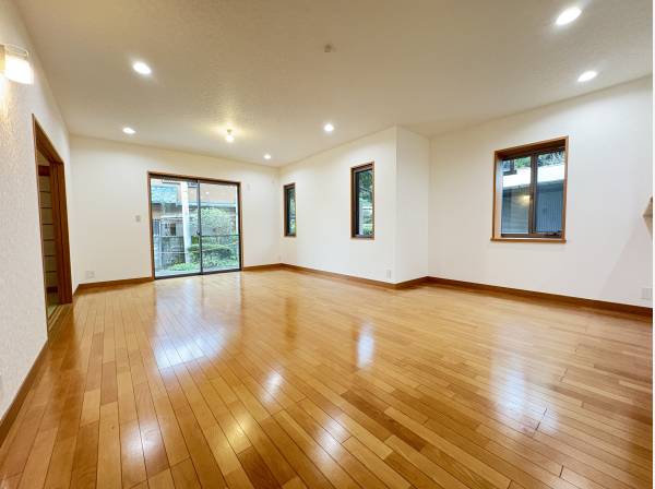 二世帯それぞれの時間を尊重する、ゆとりある空間