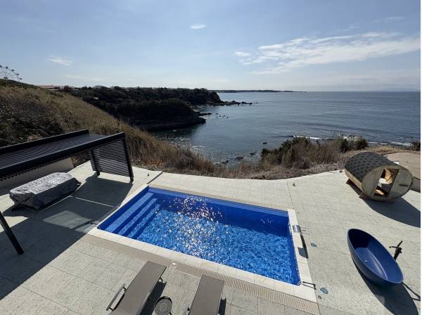 ２階から見ています