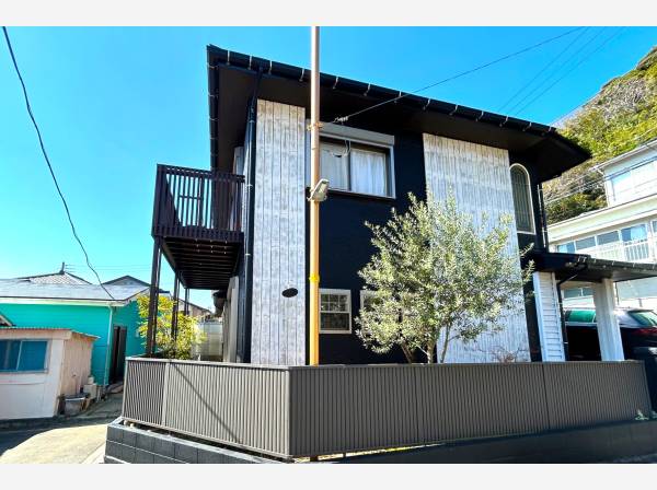 50坪の敷地に佇むスタイリッシュなお住まいです