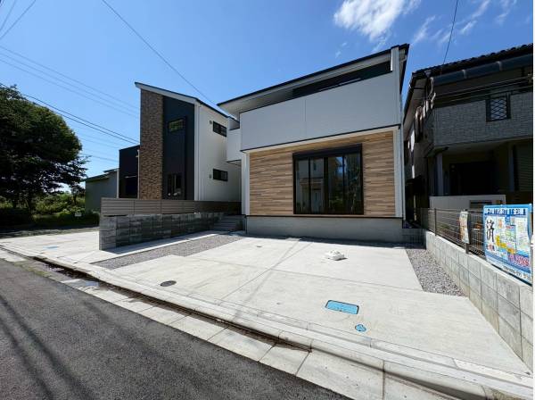 穏やかな街並みに馴染む、上質感漂う湘南の住まい。