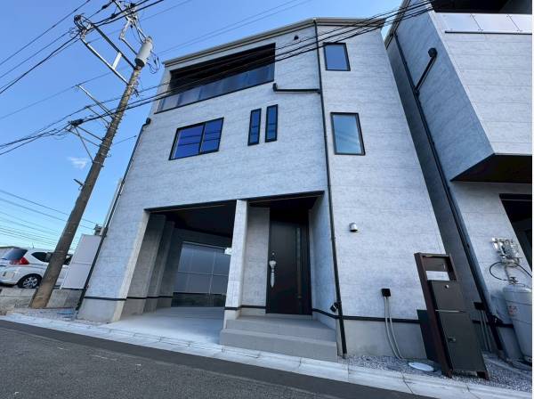 湘南ライフを満喫するスタイリッシュなお家