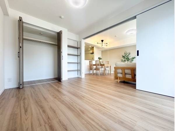 間仕切り次第でフレキシブルな変化を愉しめます