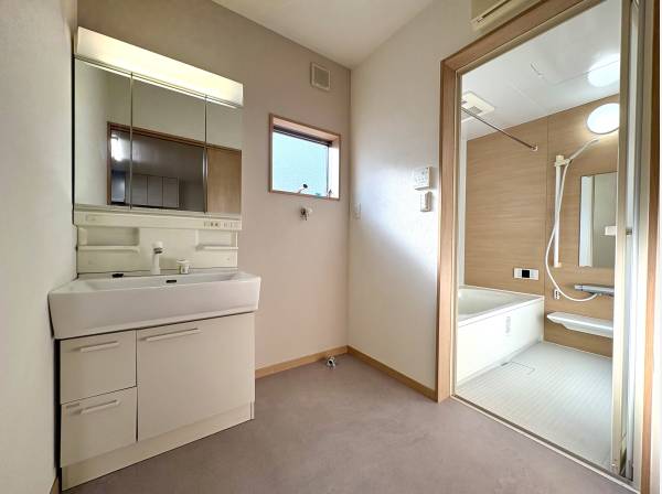 パウダールーム