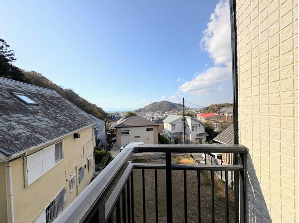 2階バルコニーからも海を眺望できます