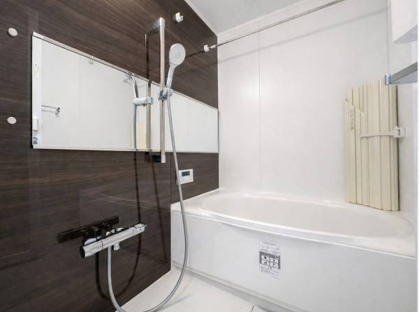 足を伸ばして1日の疲れをリフレッシュしてくださいね