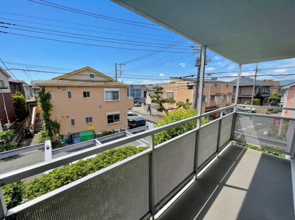 2階のバルコニーです。