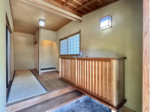 日本家屋ならではの素敵な住空間が広がります。