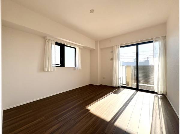 全居室に収納スペースを完備。