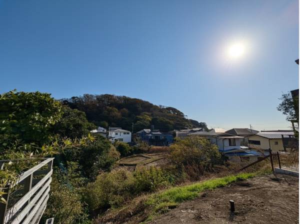 鎌倉の緑に包まれる暮らしを…