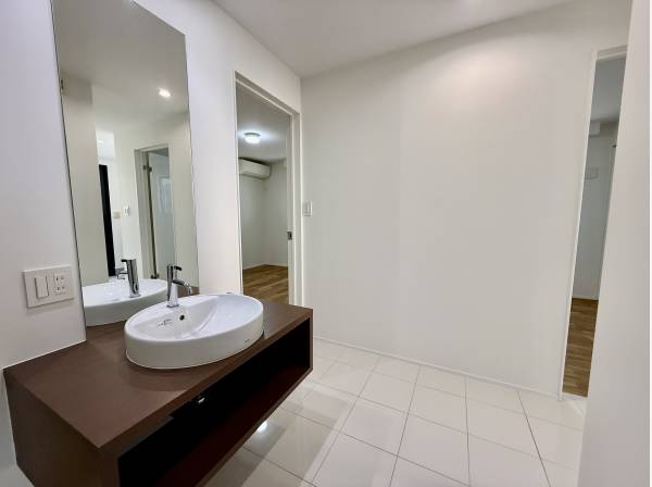 玄関近くの手洗い場