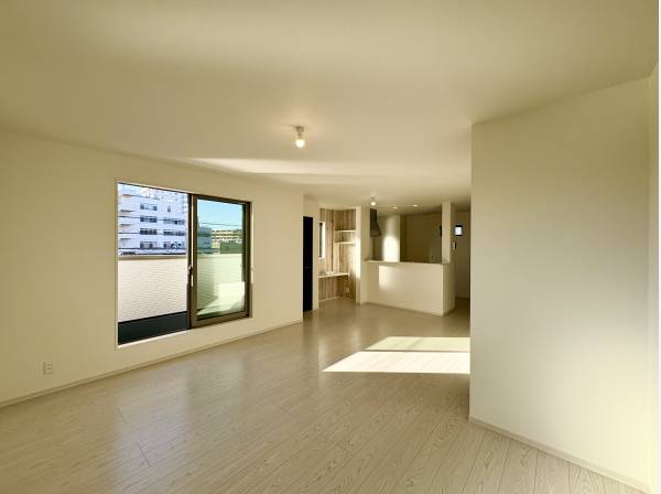 日当たりがよく心地のよい風が入り込みます