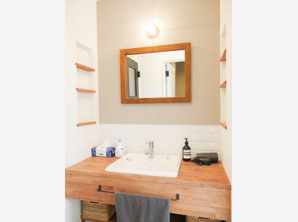 忙しい朝を彩るパウダールーム